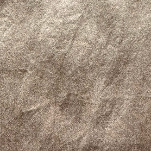 VTG Gold Label Victoria’s Secret 100% silk gold tank top lingerie camisole P - Picture 8 of 9